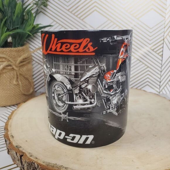 Snap On Choko Authentics Ltd Edition Iron and Wheels Mug - Picture 3 of 8